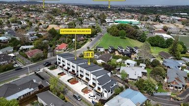  at 5/18 Hutchinsons Road, Bucklands Beach, Auckland