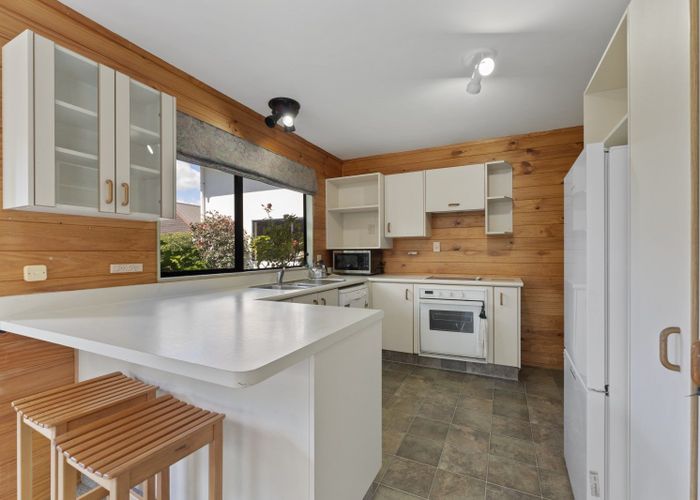  at 5 Gregory Close, Palmerston North, Palmerston North