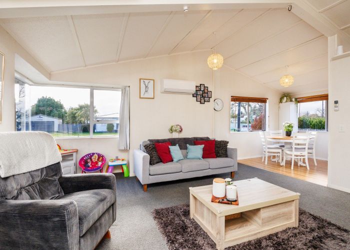  at 10 Pirinoa Street, Feilding, Feilding