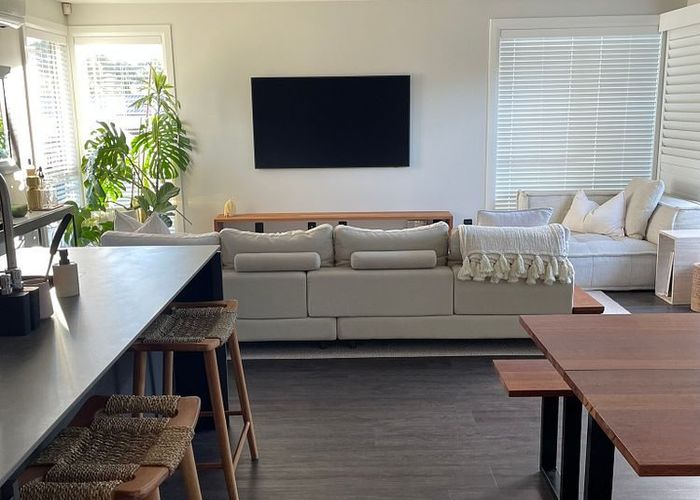  at 1/12 Hinton Place, Weymouth, Manukau City, Auckland