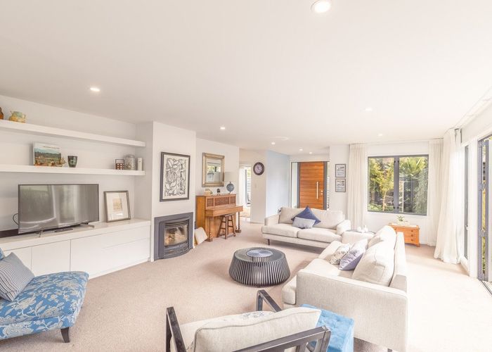  at 49 Head Street, Sumner, Christchurch City, Canterbury