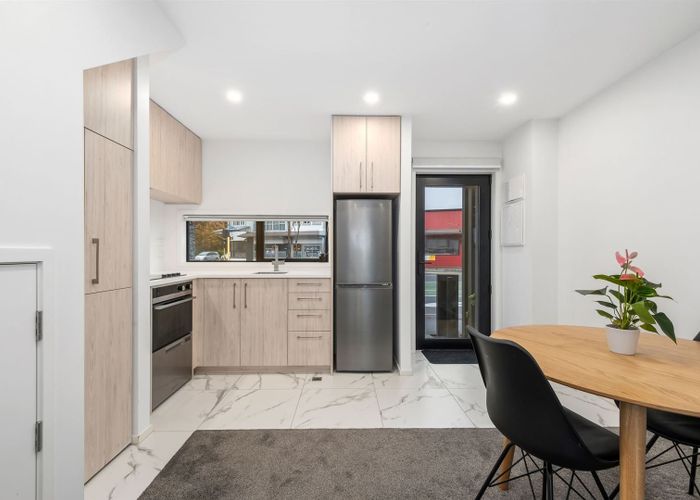  at 4/4 Riccarton Road, Riccarton, Christchurch