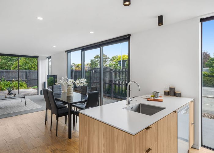  at 1/166 St Albans Street, St Albans, Christchurch