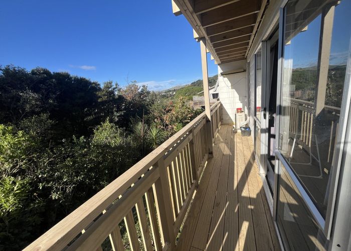  at 11a Thimble Lane, Whitby, Porirua, Wellington