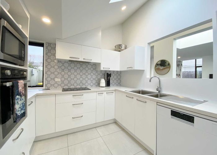  at 74 C Glandovey Road, Fendalton, Christchurch City, Canterbury