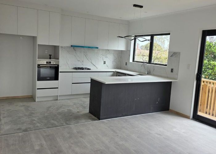  at 557A Massey Road , Mangere, Manukau City, Auckland