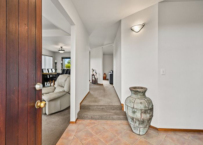  at 3 Trossach Place, Wattle Downs, Manukau City, Auckland