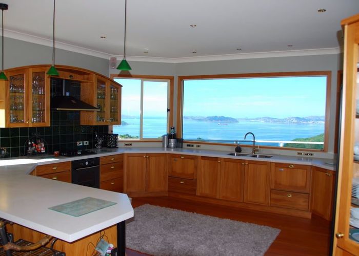  at 4 Green Park Lane, Korokoro, Lower Hutt, Wellington