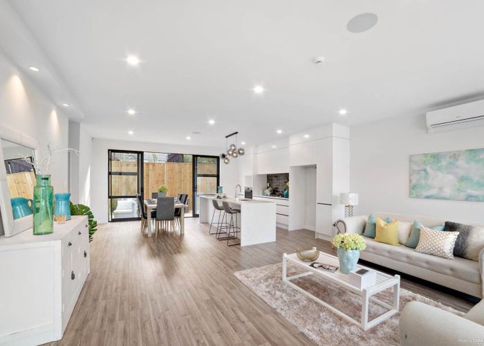  at 74A Langana Avenue, Browns Bay, North Shore City, Auckland