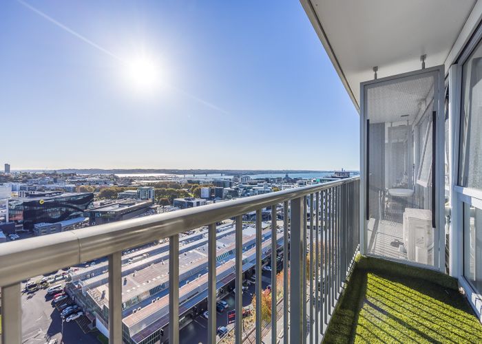  at 1305/53 Cook Street, Auckland Central, Auckland