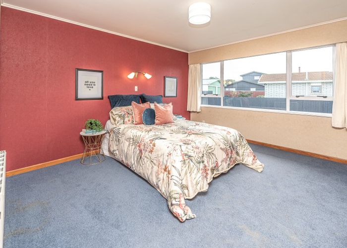  at 11 Lindsey Crescent, Springvale, Whanganui