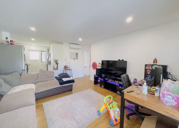  at 1/7 Cebalo Place, Mount Wellington, Auckland City, Auckland