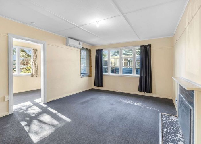  at 616 Featherston Street, Roslyn, Palmerston North, Manawatu / Whanganui