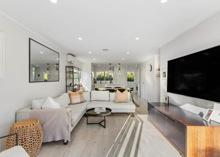  at 3 Rapaki Place, Te Atatu Peninsula, Waitakere City, Auckland