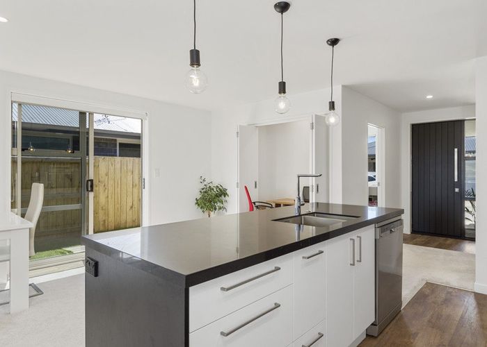  at 12 Westhill Lane, Papamoa, Tauranga, Bay Of Plenty