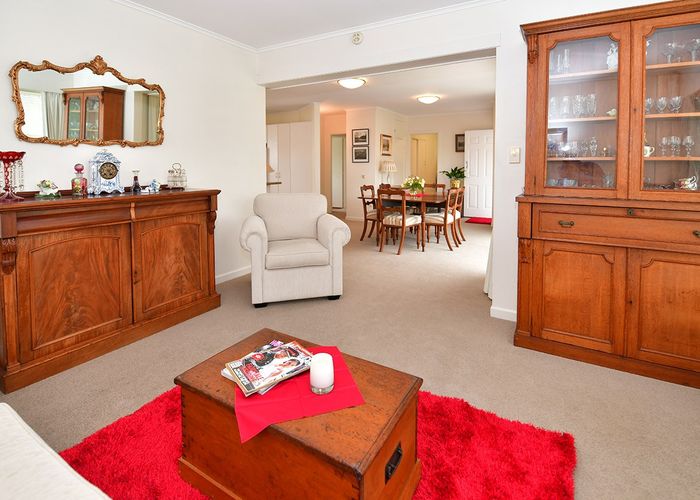  at 1/14 Dorchester Street, Meadowbank, Auckland