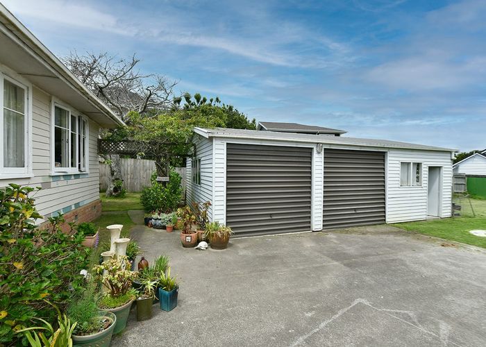  at 47 Waipani Road, Te Atatu Peninsula, Auckland