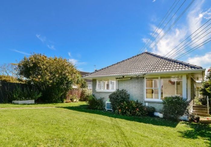  at 1/13 Otakau Road, Milford, North Shore City, Auckland