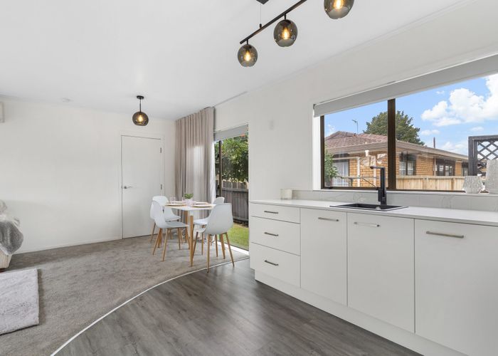  at 2/36 Trentham Road, Papakura, Papakura, Auckland