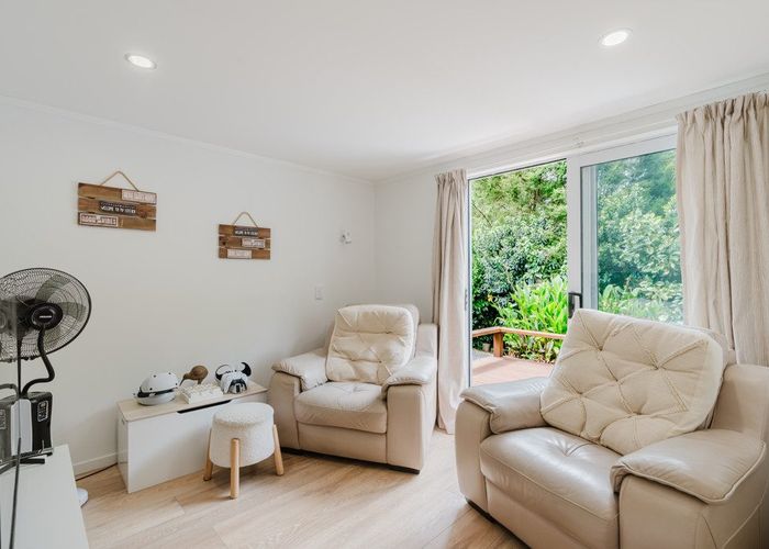  at 30 Barrie Crescent, Silverdale, Hamilton, Waikato