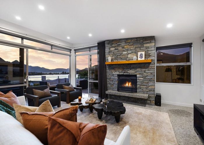  at 497 Peninsula Road, Kelvin Heights, Queenstown