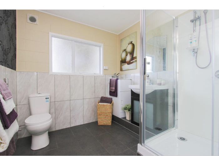  at 4/7 Cebalo Place, Mount Wellington, Auckland City, Auckland