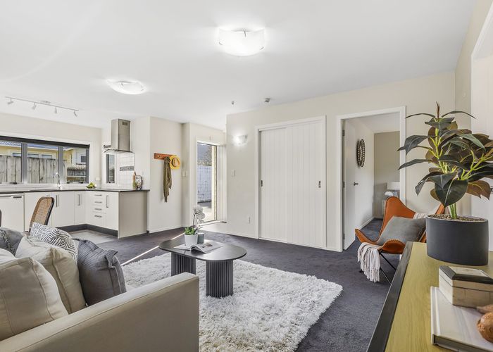  at 4 Melville Street, Tawa, Wellington, Wellington