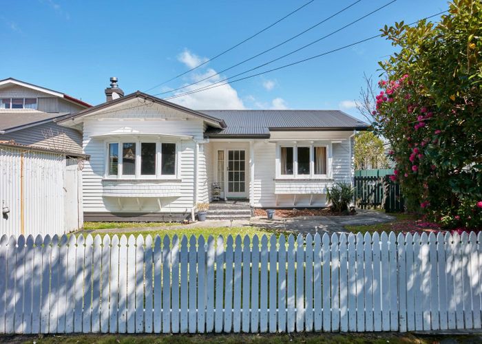  at 42 Adair Street, Whataupoko, Gisborne