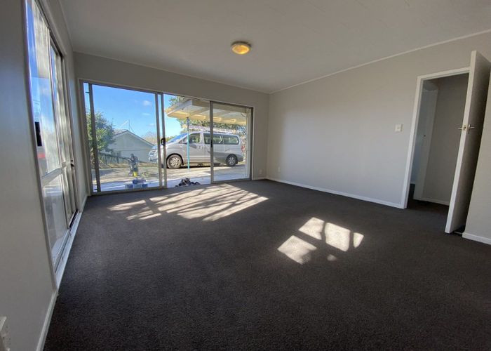  at 4/25 Pukerangi Cres, Ellerslie, Auckland City, Auckland