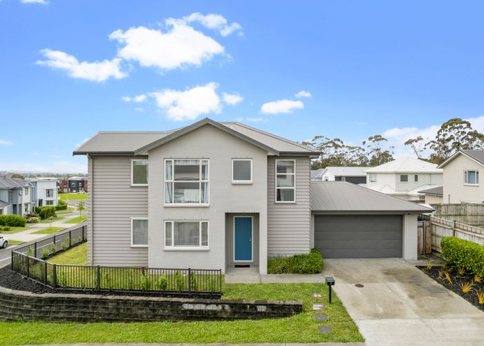  at 3 Forbes McCammon Drive, Swanson, Auckland