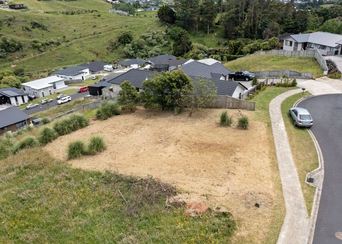  at 35 Moira Close, Welcome Bay, Tauranga, Bay Of Plenty