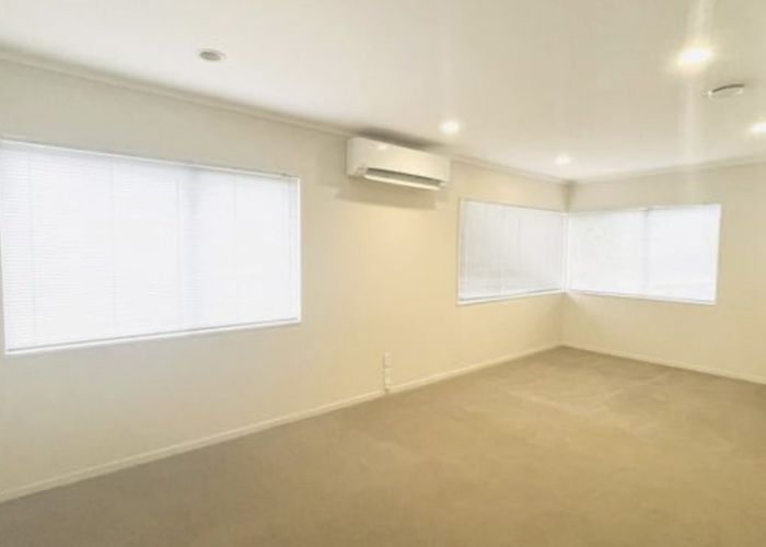  at 99/1 Evelyn Road, Cockle Bay, Manukau City, Auckland