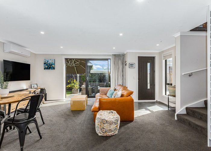  at 91D Whites Line East, Waiwhetu, Lower Hutt, Wellington