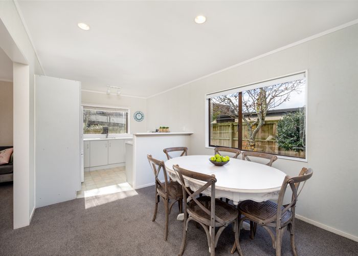 at 80B Aviemore Drive, Highland Park, Auckland