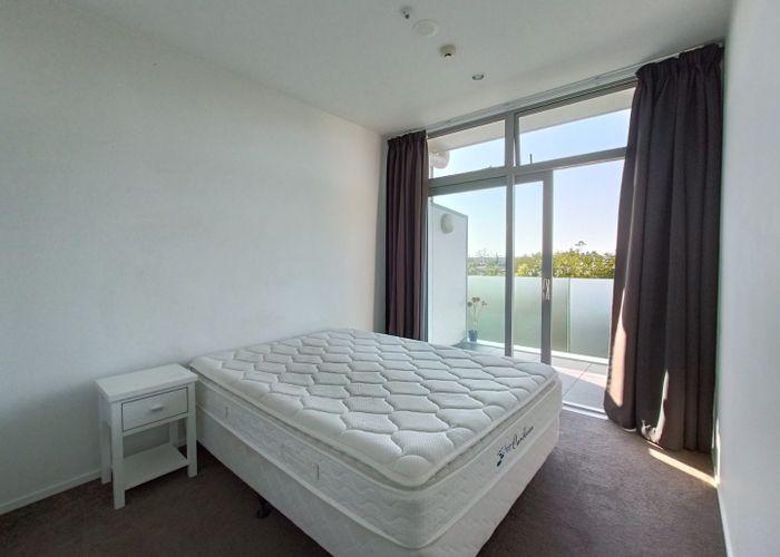  at 106/102  Pakuranga Road, Pakuranga, Manukau City, Auckland