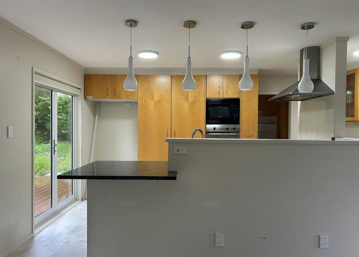  at Browns Bay, North Shore City, Auckland