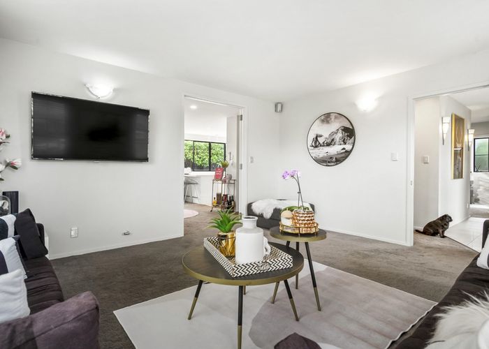  at 4 Opal Close, Rosedale, North Shore City, Auckland