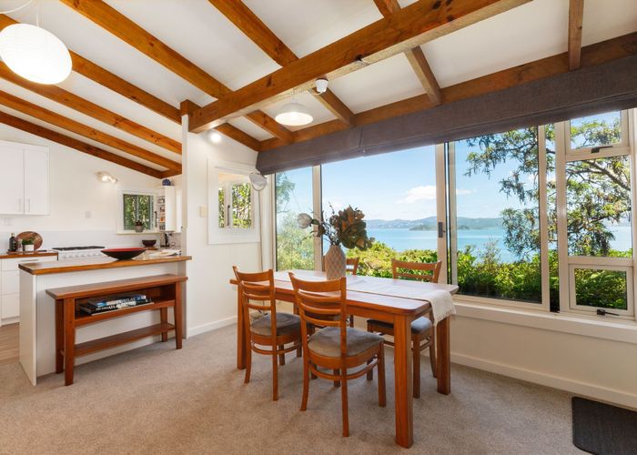  at 17 Mahina Road, Mahina Bay, Eastbourne, Lower Hutt, Wellington