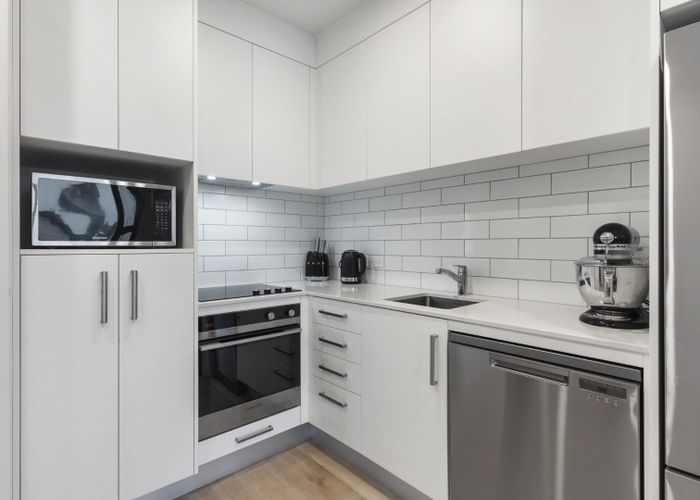  at 2A/205 Matatiki Street, Northcote, North Shore City, Auckland