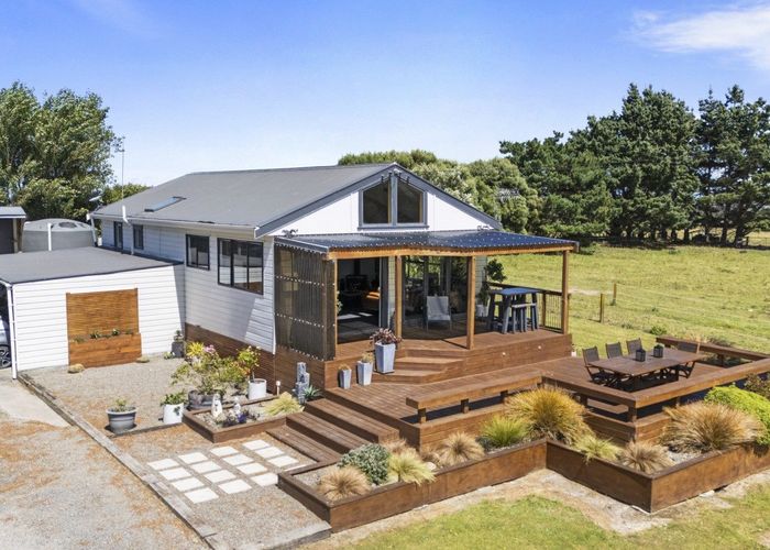  at 156 Williams Road, Tokomaru