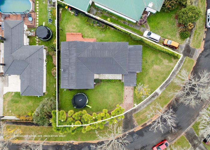  at 5 Sutton Crescent, Hillcrest, Hamilton