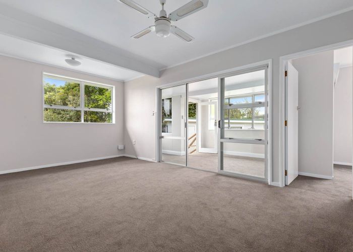 at 2/20 Parry Road, Mount Wellington, Auckland City, Auckland