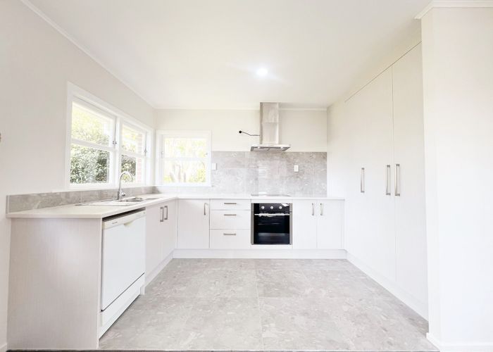  at 12 Megan Avenue, Pakuranga Heights, Manukau City, Auckland