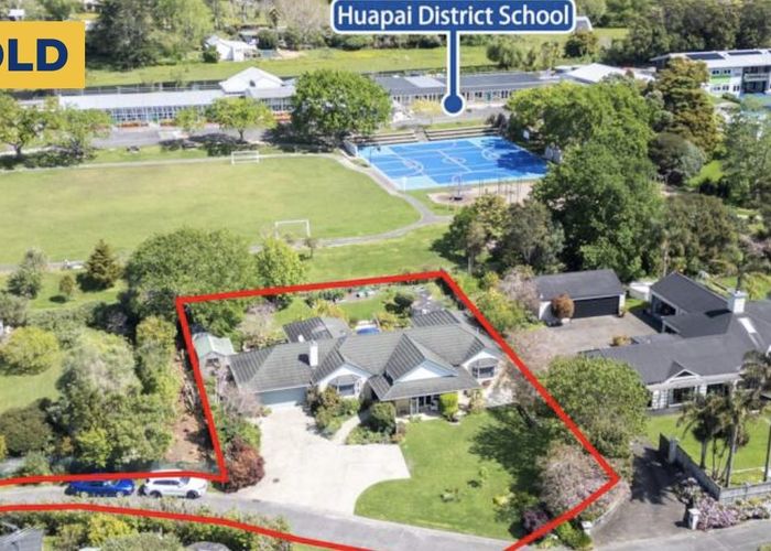  at 36 Station Road, Huapai, Kumeu