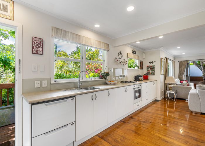 For sale 1/14 Maritime Terrace, Birkenhead, North Shore City