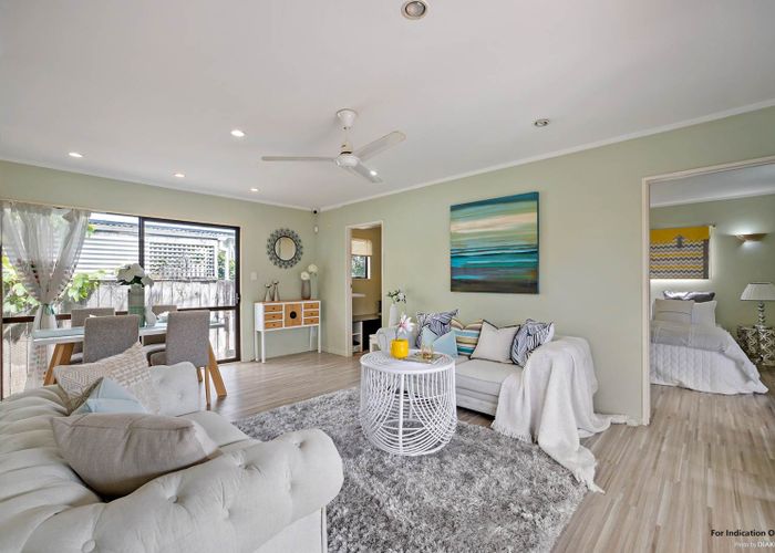  at 3/28 Holly Street, Avondale, Auckland