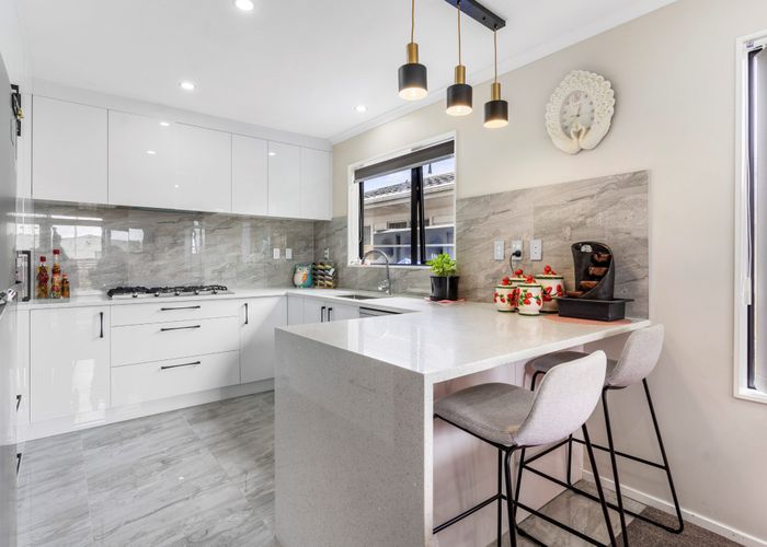  at 41 Scotts Road, Manurewa East, Manukau City, Auckland