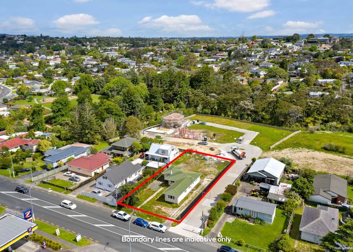  at 83 Godley Road, Green Bay, Auckland