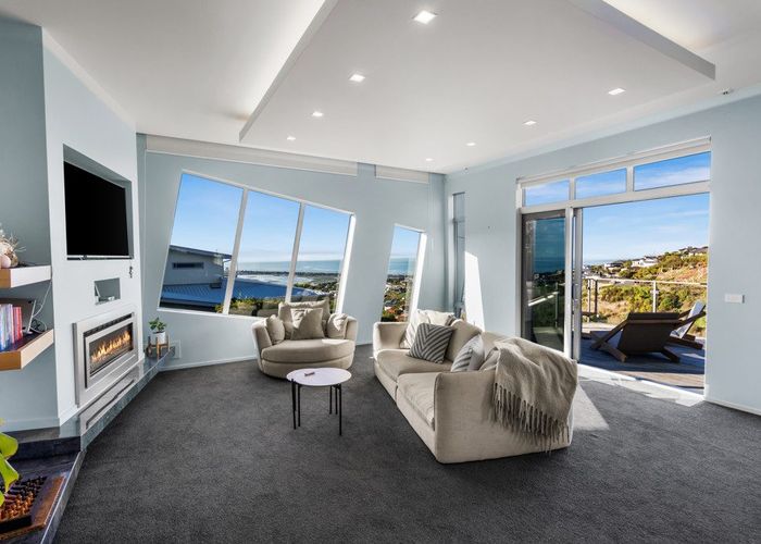  at 11 Law Lane, Mount Pleasant, Christchurch