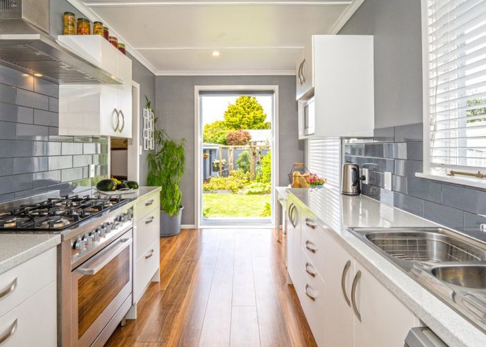  at 108 Conway Street, Mayfair, Hastings